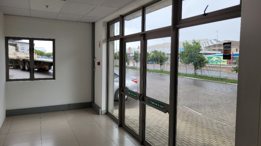 To Let commercial Property for Rent in Montague Gardens Western Cape